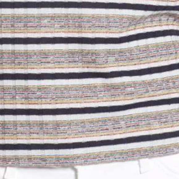 NWT Cupcakes & Cashmere Tank Riffled Size XL - Picture 2 of 4